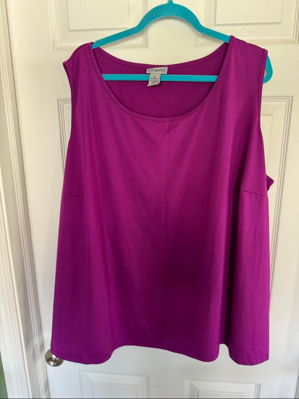 Catherines Sleeveless Scoop Neck Tank